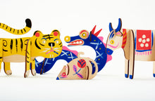 Load image into Gallery viewer, Asian Folk Art